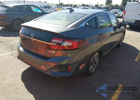 2018 Honda Clarity Plug-In Hybrid z USA, uszkodzony, nr VIN JHMZC5F12JC016825